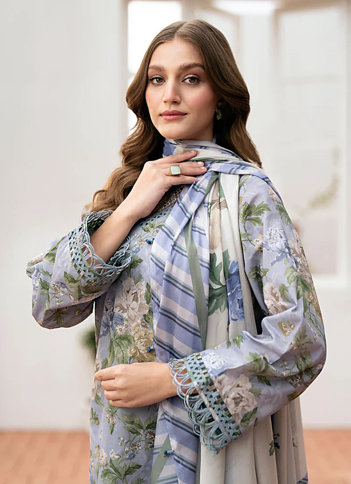 Baroque Digital Printed Linen 3-Piece Winter Ensemble